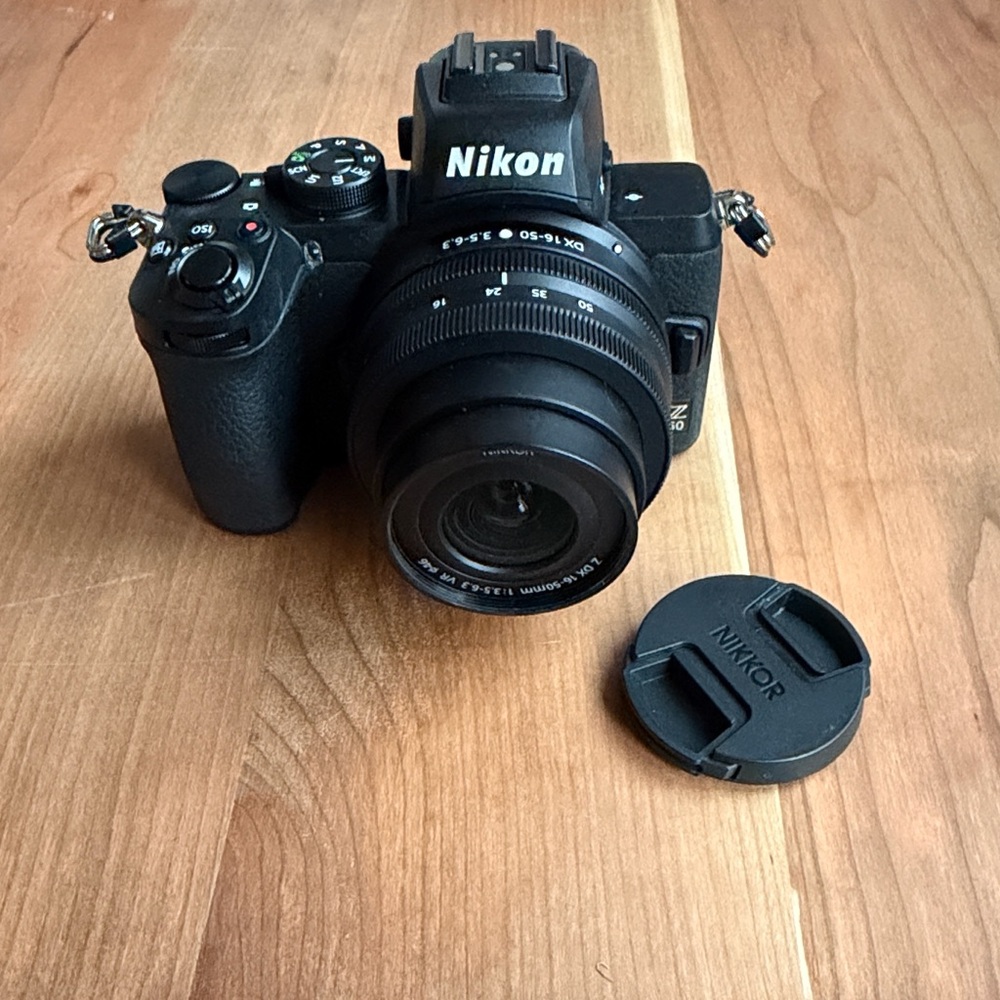 Nikon Z 50 Digital Camera with USB-C Memory Card Reader - Picture 2 of 6
